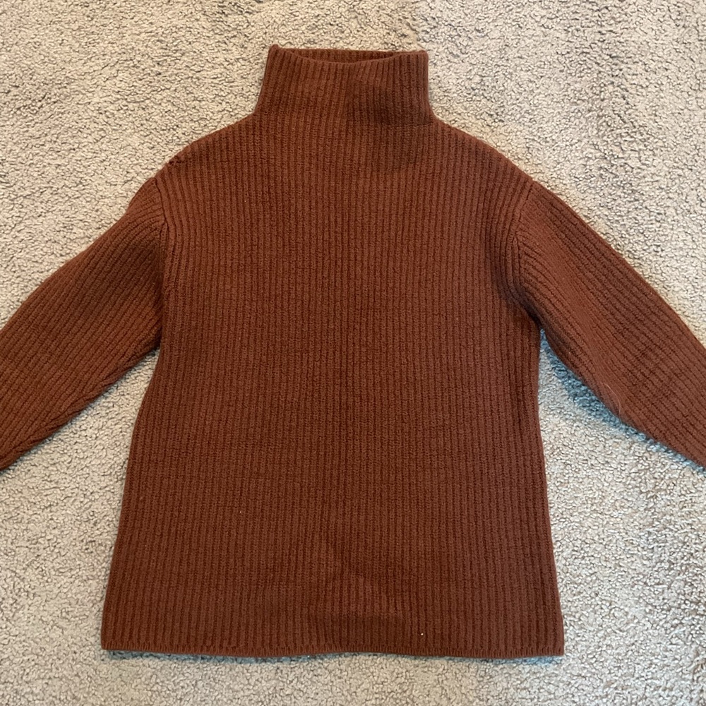NWOT Wilfred Montpellier Wool Rich Brown Ribbed Turtleneck Sweater Shirt Top, XS